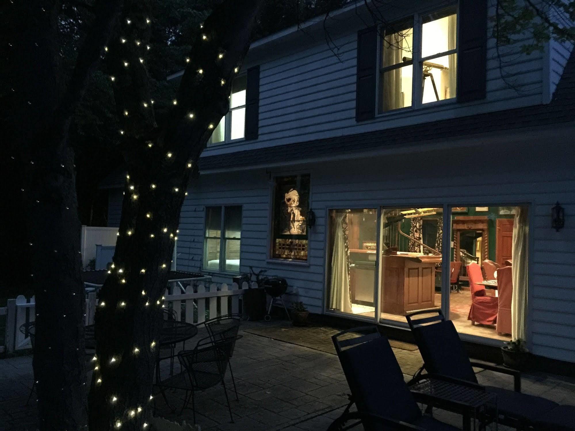 Miles River Guest House Easton Eksteriør billede