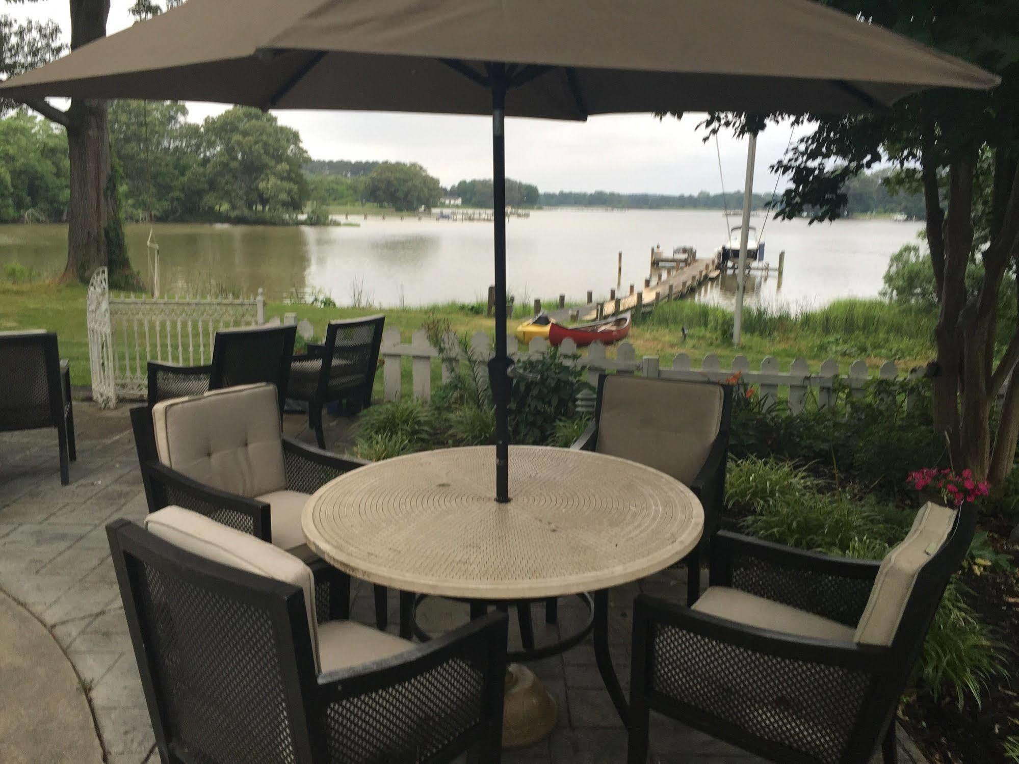 Miles River Guest House Easton Eksteriør billede